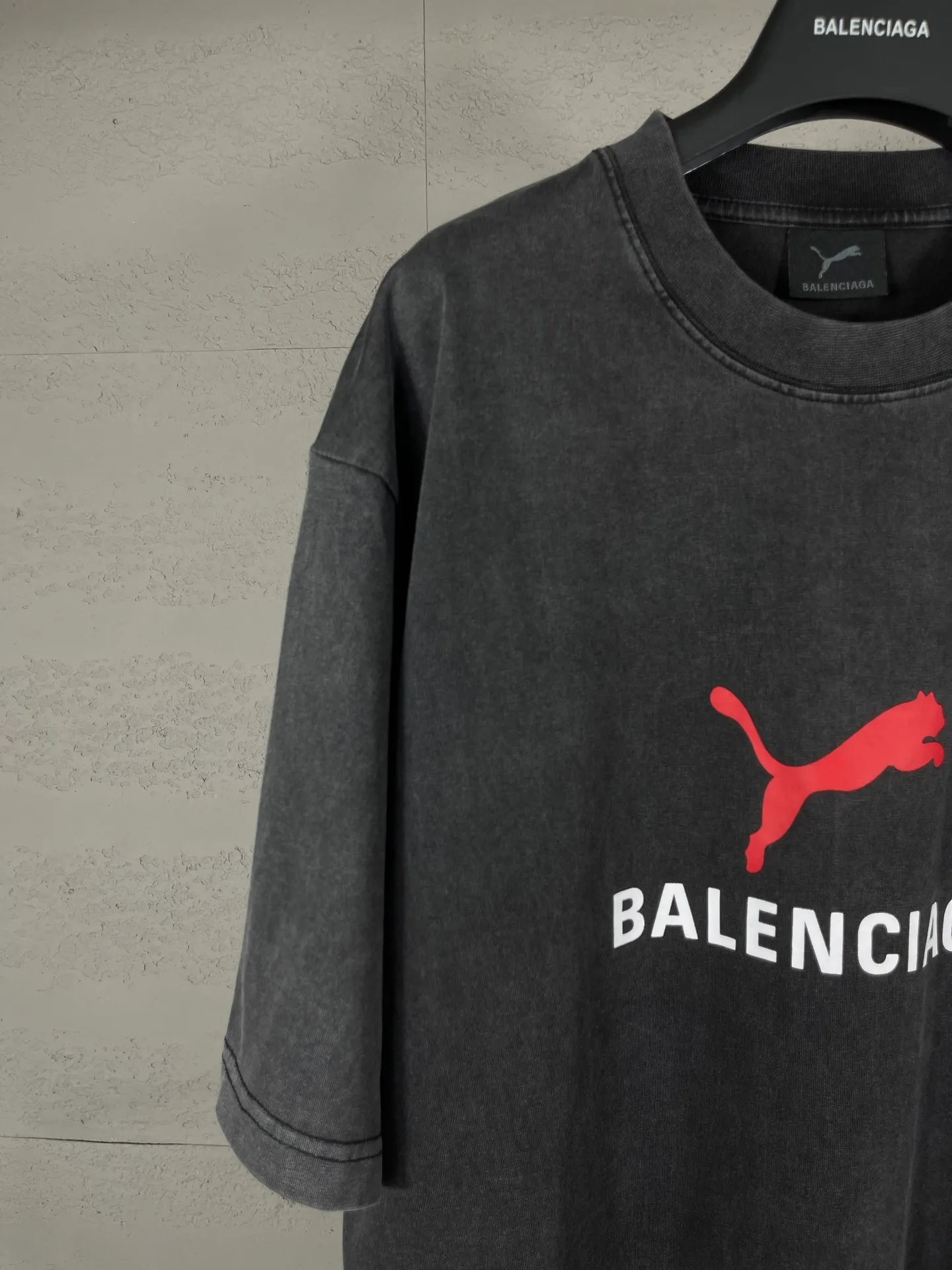【 . Quality】BALENCI*GA/26New Arrival 。 puma Series T # SS 26 New Arrival。 ， 。 。 ZP 。 260 ， . ， 。 。 ， ， 。 。 。 . 。 OS . Same Style ：BL 253716 ： ，Red，Cream White Size：XS S M L